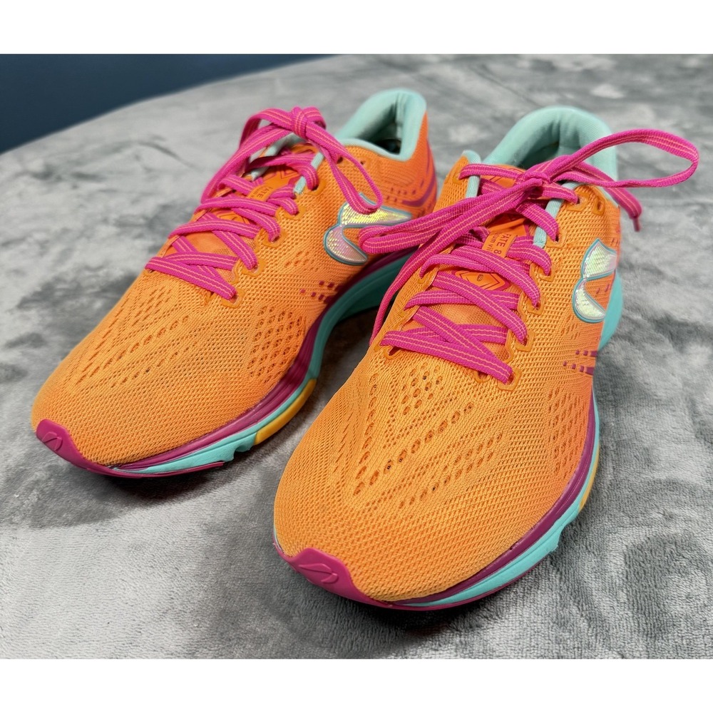 Newton Fate 8 Shoes Womens Size 8.5 Orange Running Athletic Sneakers W011622